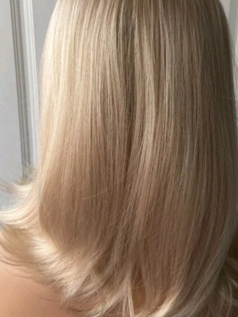 Light Blonde Fluffy Top Synthetic Hair Wigs Women Soft Natural Daily Use NEW - Picture 4 of 5